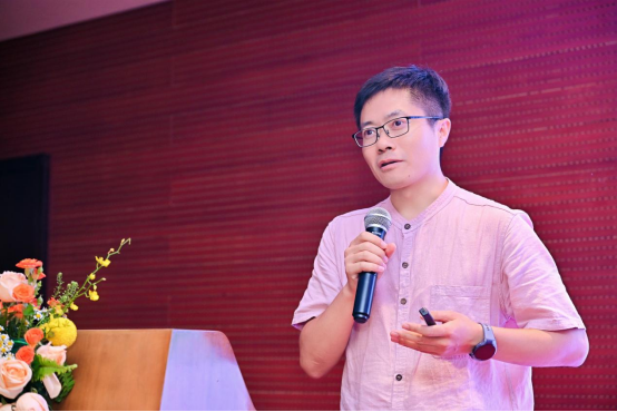 “拥抱推客新纪元，构建全域增长新引擎”——西安首届视频号微信小店推客大会高峰论坛盛大举行