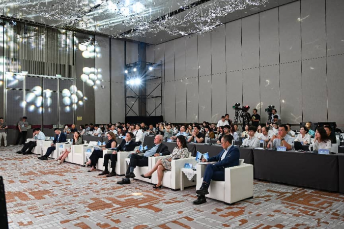 “与中国共成长”CEO对话会在西安圆满举办