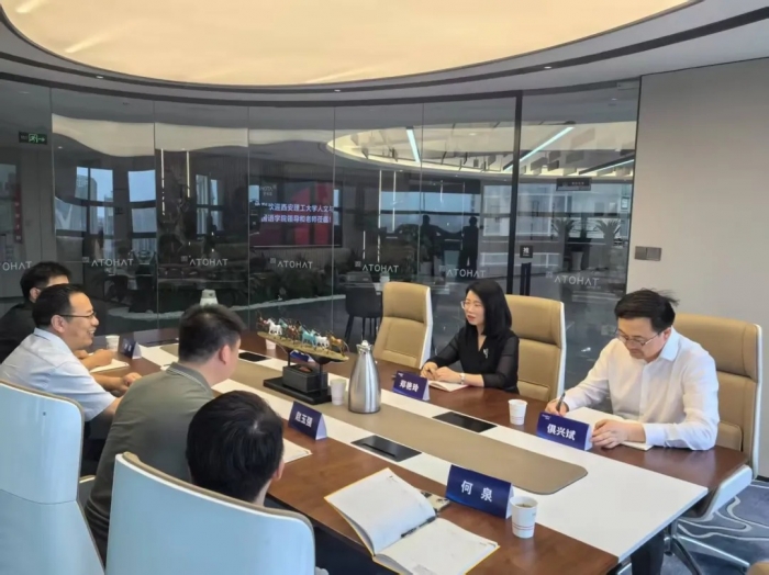 专访西安公司法知名律师郑艳玲：2026 企业法律风险的高频痛点与破局之道！